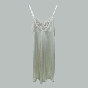 Vintage Cira Slip Gown Lace Lingerie Nylon Ivory Fits Like XS Union Made in USA